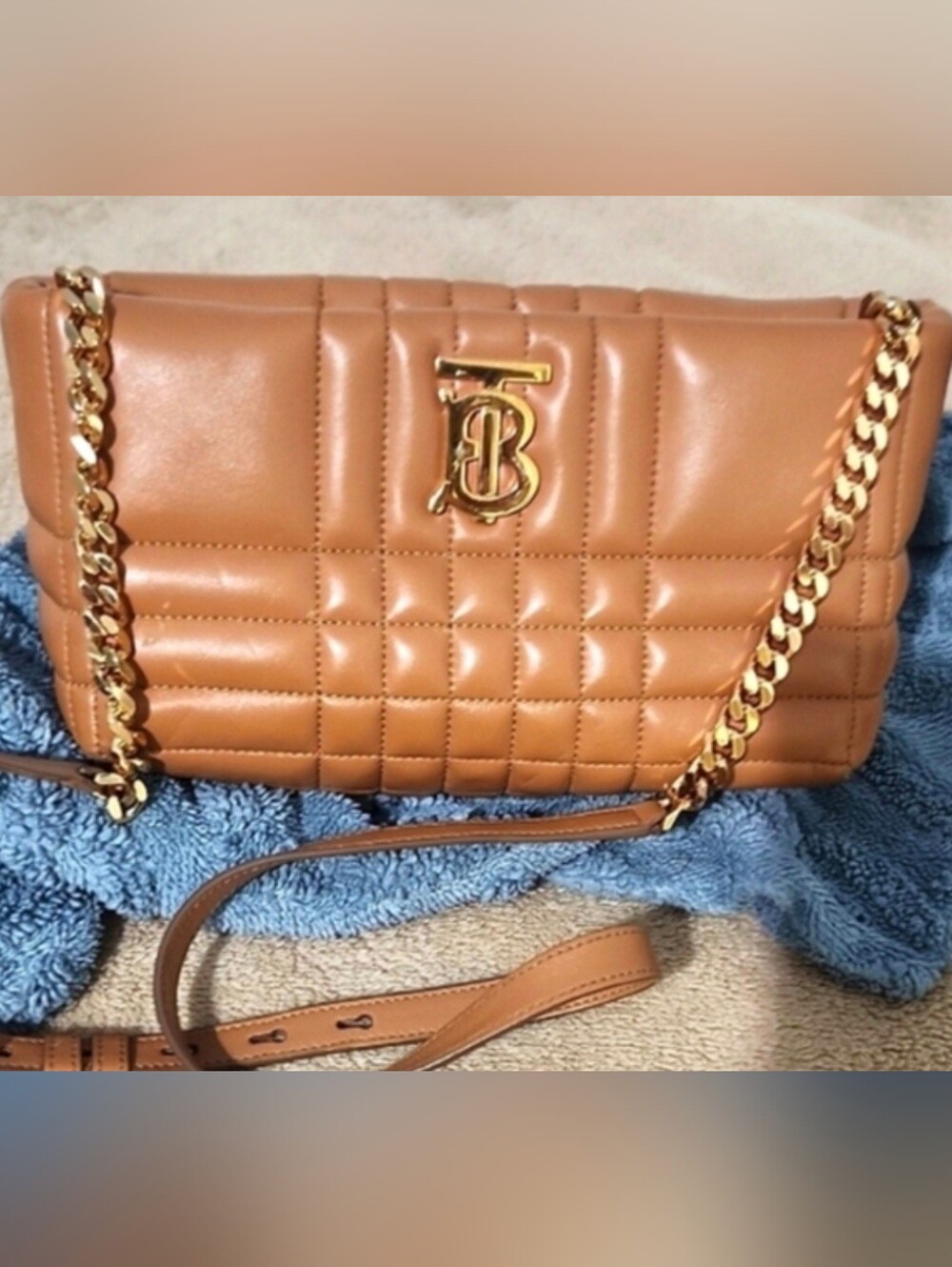 Not Sure If Auth.  Looks New Except tiny scratch On Left Bottom. 8" L
